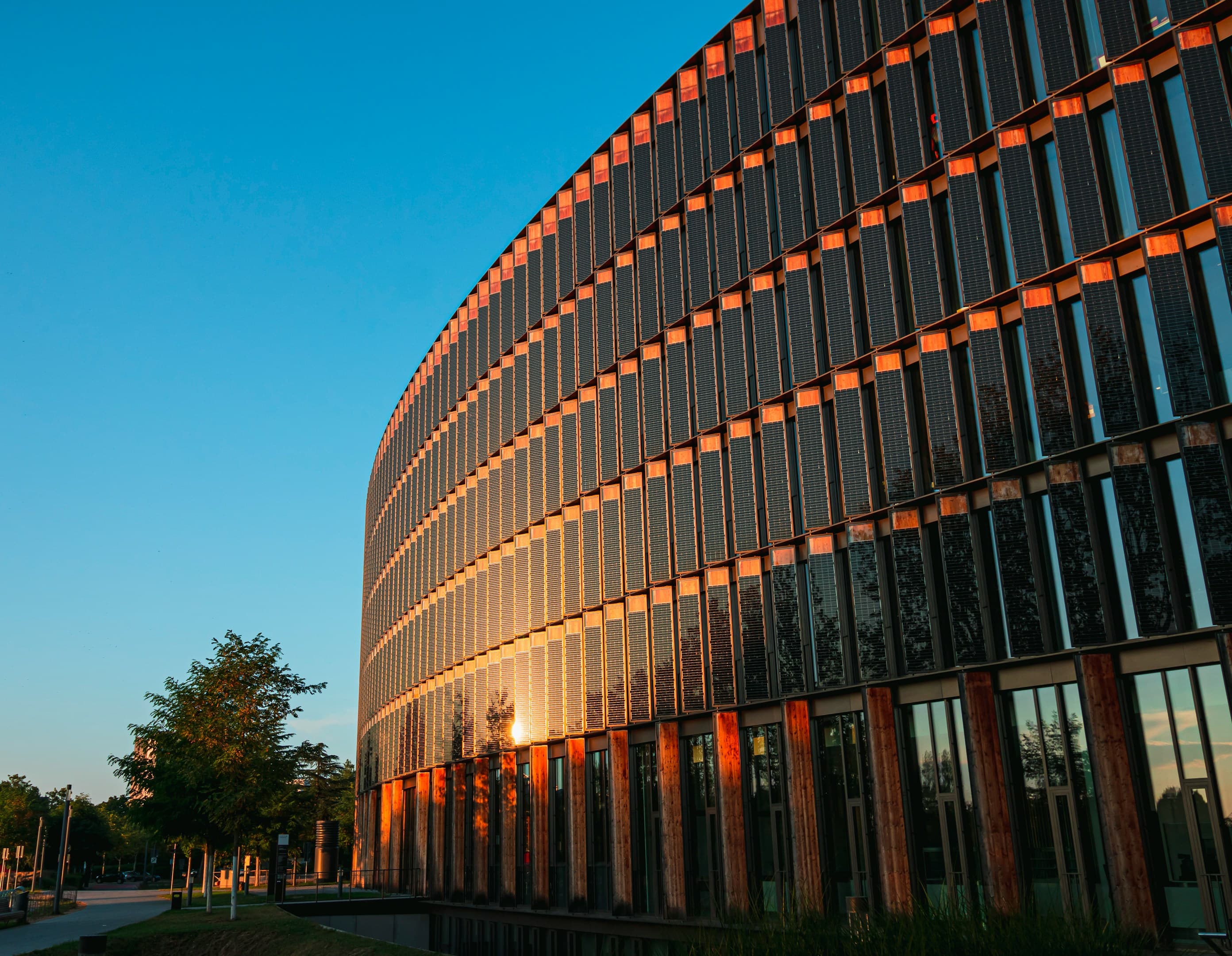 Modern energy-efficient glass building